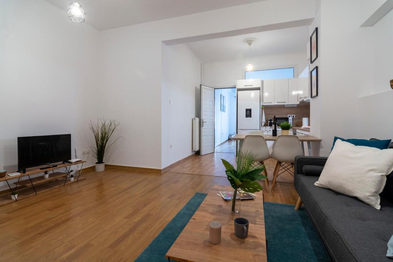 Modern 2Bd Apt In Athens , 3-Min Metro Екстер'єр фото